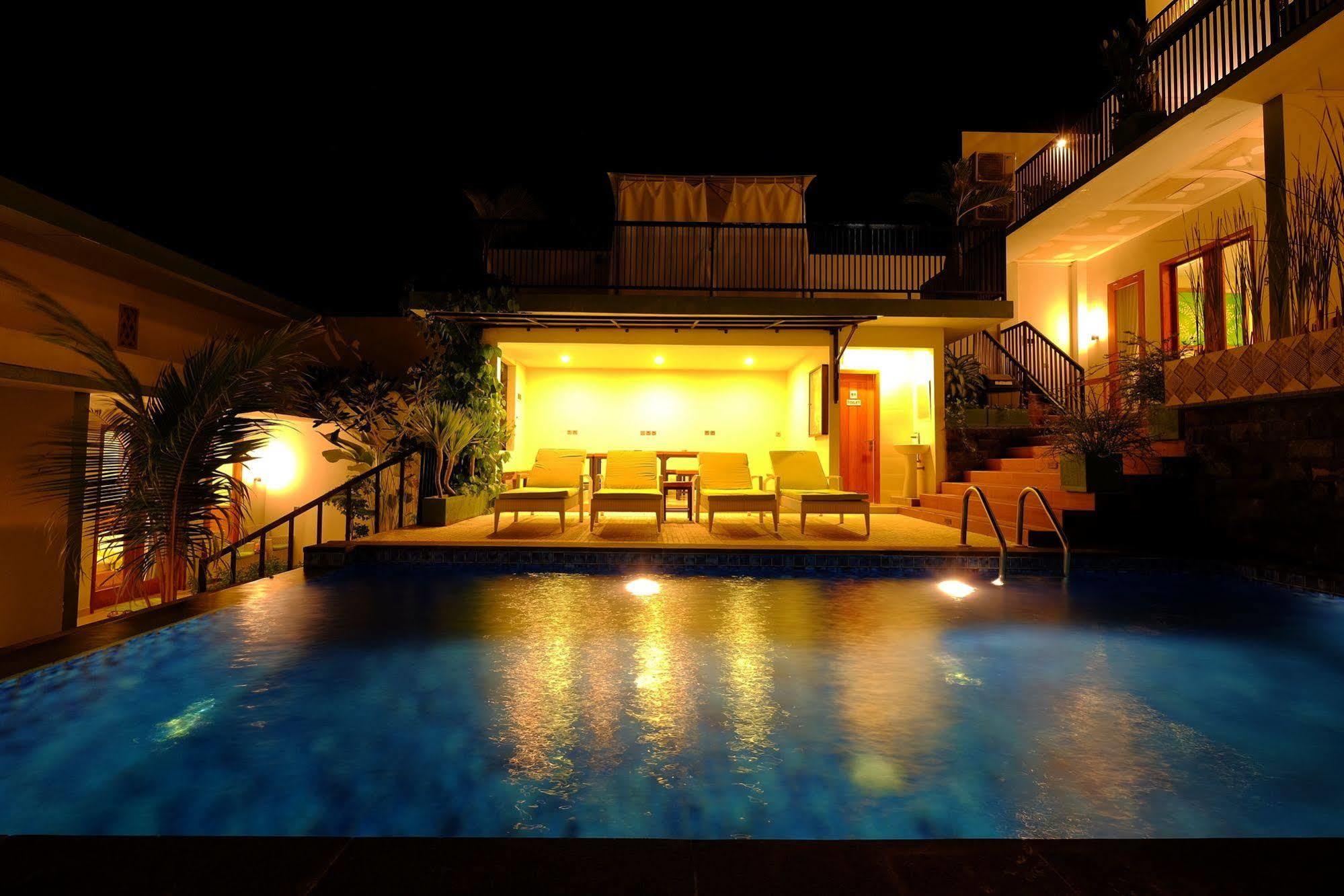 Villa Mata'Ano Mangsit Bagian luar foto